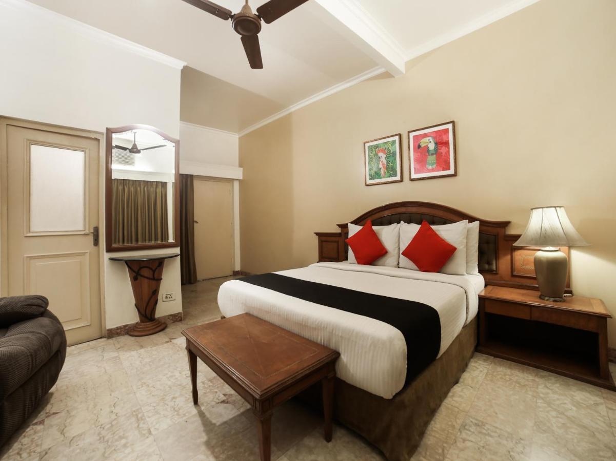 Capital O 10953 Dayal Lodge - A Boutique Hotel Агра Екстер'єр фото