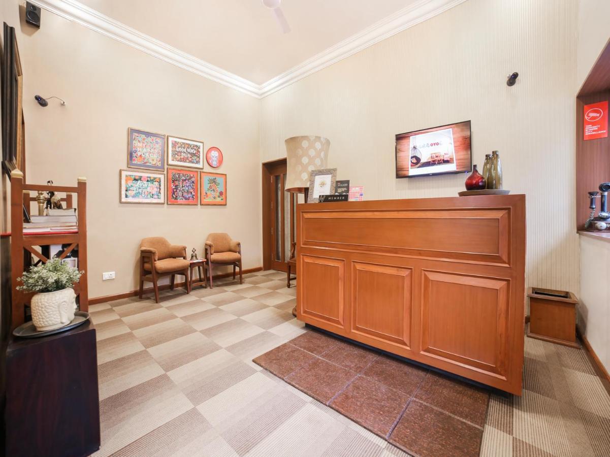 Capital O 10953 Dayal Lodge - A Boutique Hotel Агра Екстер'єр фото