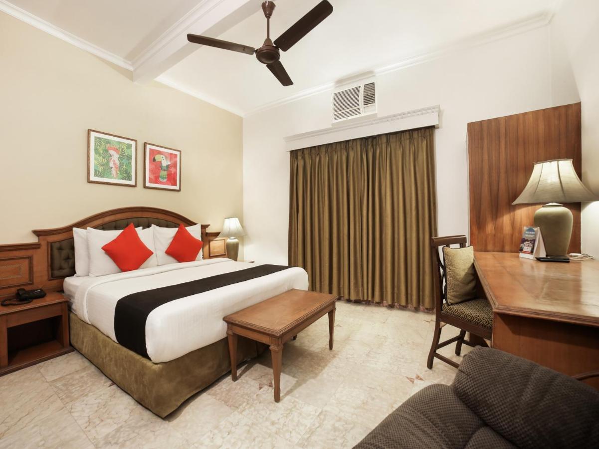 Capital O 10953 Dayal Lodge - A Boutique Hotel Агра Екстер'єр фото
