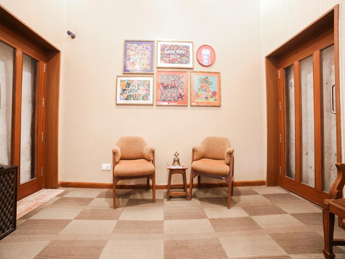 Capital O 10953 Dayal Lodge - A Boutique Hotel Агра Екстер'єр фото